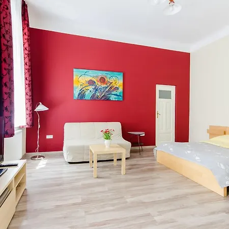 Apartment Fantasia *