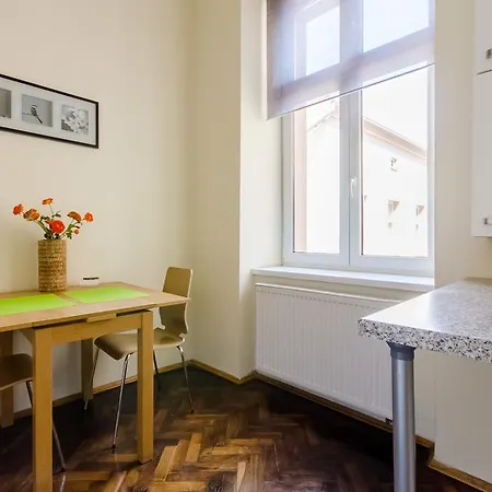 Apartment Fantasia *