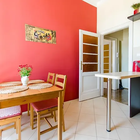 Apartment Fantasia *